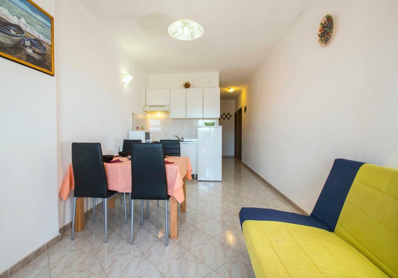 Apartments Iris Rabac Exterior photo